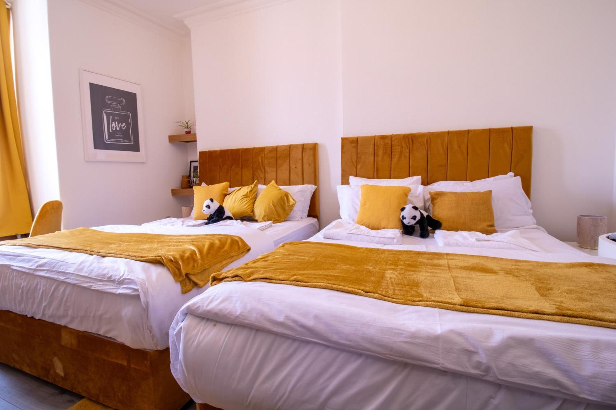 Spacious Studio Apartment On Oxford Street 9Gc Londres Exterior foto